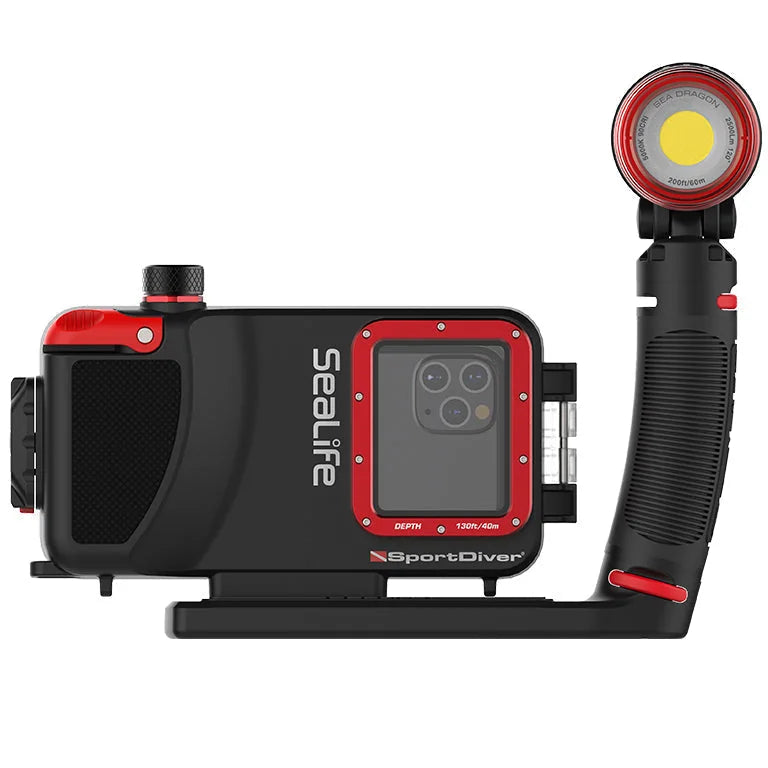 SeaLife SportDiver Pro 2500 set with housing, light, tray and grip, front view